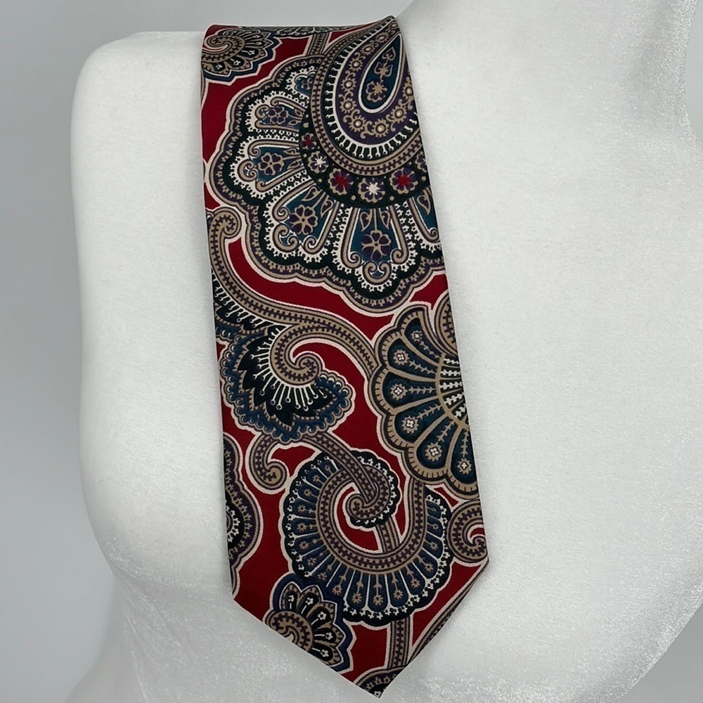 Vintage Christian Dior Silk Tie NWOT Red Blue Purple Floral Paisley
